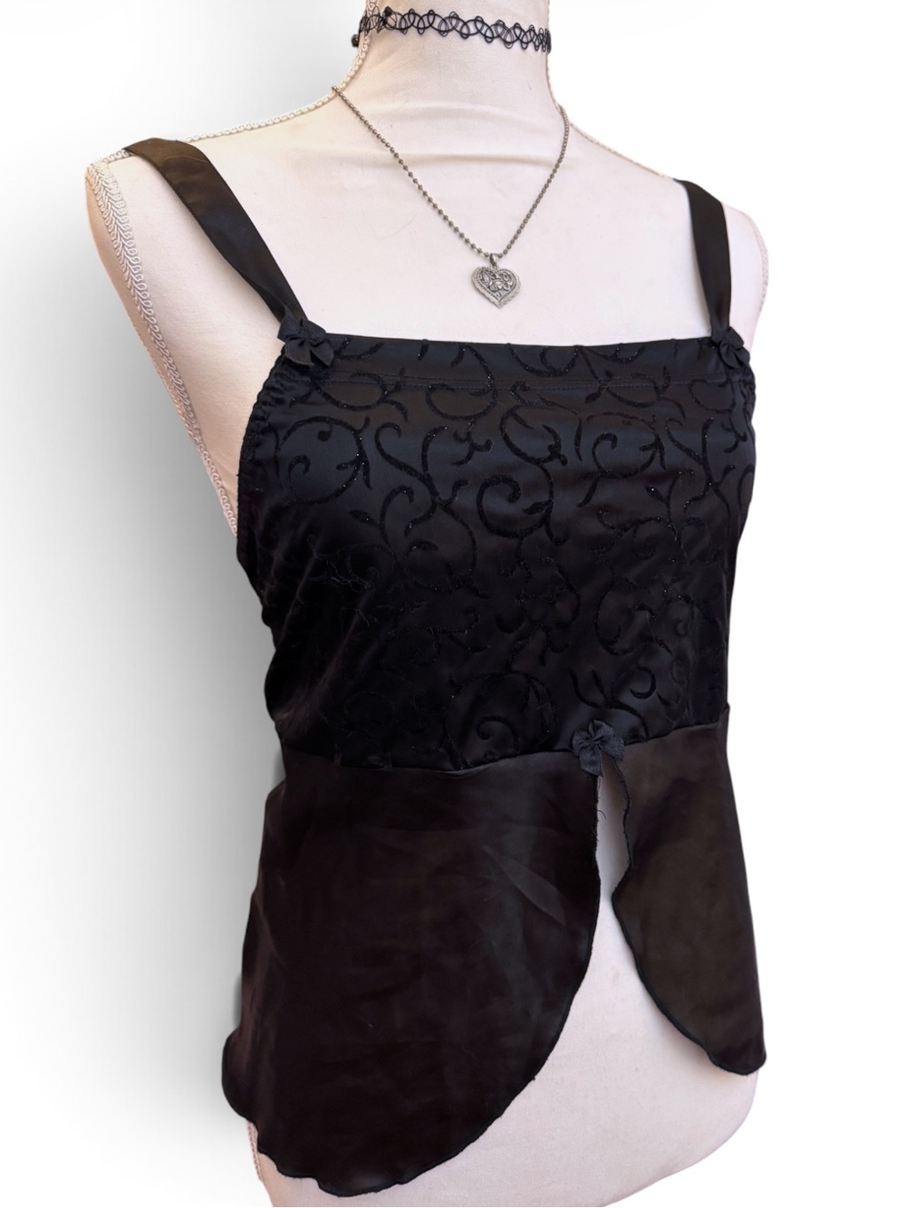 VINTAGE Y2K SPARKLY SPAGHETTI STRAP SATIN TOP WHIMSY GOTH🖤🥀